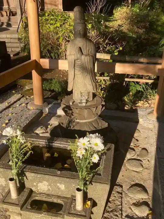 蛇苦止明神(蛇苦止堂)の仏像