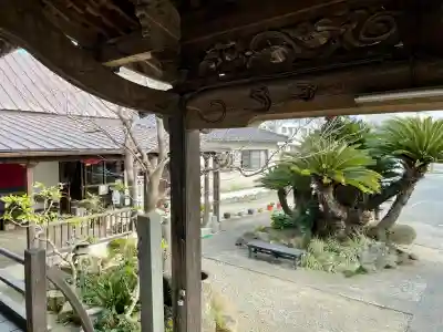 宝福寺の{uncategorized: "未分類", other: "その他", undefined: "問題あり", building: "その他建物", grave: "お墓", sacred_gate: "鳥居", guardian: "狛犬", statue: "像", buddha: "仏像", history: "歴史", nature: "自然", garden: "庭園", animal: "動物", pagoda: "塔", temizu: "手水舎", mountain_gate: "山門・神門", sanctuary: "本殿・本堂", subordinate: "末社・摂社", art: "芸術", scenery: "景色", jizo: "地蔵", ema: "絵馬", goshuin: "御朱印", omikuji: "おみくじ", items: "授与品その他", amulet: "お守り", goshuincho: "御朱印帳", eats: "食事", festival: "お祭り", votive_dance: "神楽", shichigosan: "七五三参", wedding: "結婚式", experience: "体験その他", initially: "初詣", around: "周辺", anti_infection: "感染症対策"}