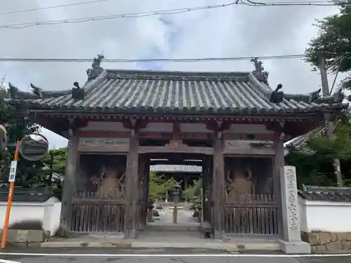 穴太寺の山門・神門