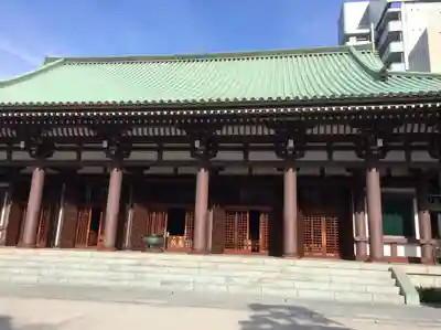 東長寺の本殿・本堂