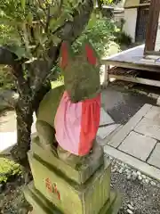 於岩稲荷田宮神社の狛犬