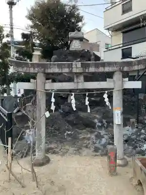 綾瀬稲荷神社(東京都)