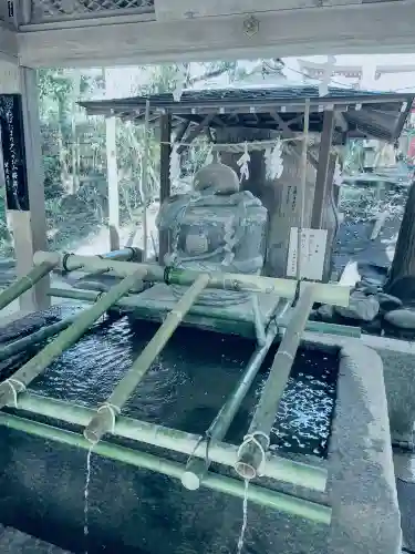 大神神社の{uncategorized: "未分類", other: "その他", undefined: "問題あり", building: "その他建物", grave: "お墓", sacred_gate: "鳥居", guardian: "狛犬", statue: "像", buddha: "仏像", history: "歴史", nature: "自然", garden: "庭園", animal: "動物", pagoda: "塔", temizu: "手水舎", mountain_gate: "山門・神門", sanctuary: "本殿・本堂", subordinate: "末社・摂社", art: "芸術", scenery: "景色", jizo: "地蔵", ema: "絵馬", goshuin: "御朱印", omikuji: "おみくじ", items: "授与品その他", amulet: "お守り", goshuincho: "御朱印帳", eats: "食事", festival: "お祭り", votive_dance: "神楽", shichigosan: "七五三参", wedding: "結婚式", experience: "体験その他", initially: "初詣", around: "周辺", anti_infection: "感染症対策"}