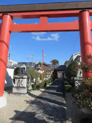 崇道天皇社の鳥居