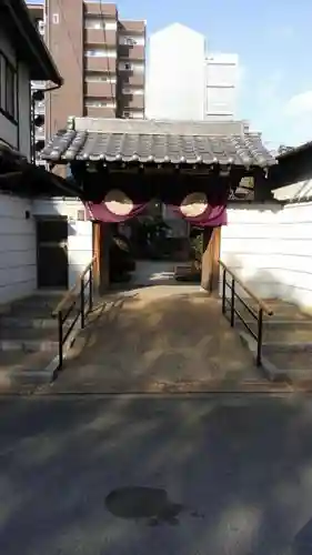 持明院の山門・神門