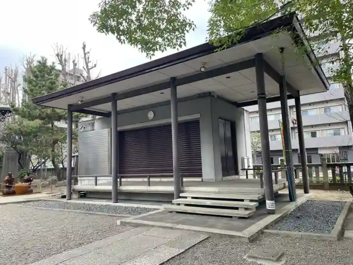 亀戸 香取神社の{uncategorized: "未分類", other: "その他", undefined: "問題あり", building: "その他建物", grave: "お墓", sacred_gate: "鳥居", guardian: "狛犬", statue: "像", buddha: "仏像", history: "歴史", nature: "自然", garden: "庭園", animal: "動物", pagoda: "塔", temizu: "手水舎", mountain_gate: "山門・神門", sanctuary: "本殿・本堂", subordinate: "末社・摂社", art: "芸術", scenery: "景色", jizo: "地蔵", ema: "絵馬", goshuin: "御朱印", omikuji: "おみくじ", items: "授与品その他", amulet: "お守り", goshuincho: "御朱印帳", eats: "食事", festival: "お祭り", votive_dance: "神楽", shichigosan: "七五三参", wedding: "結婚式", experience: "体験その他", initially: "初詣", around: "周辺", anti_infection: "感染症対策"}