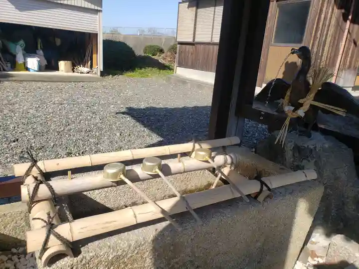 宇波西神社の手水舎