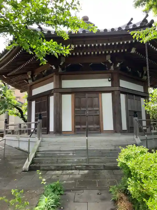 居多ケ浜見真堂(新潟県)