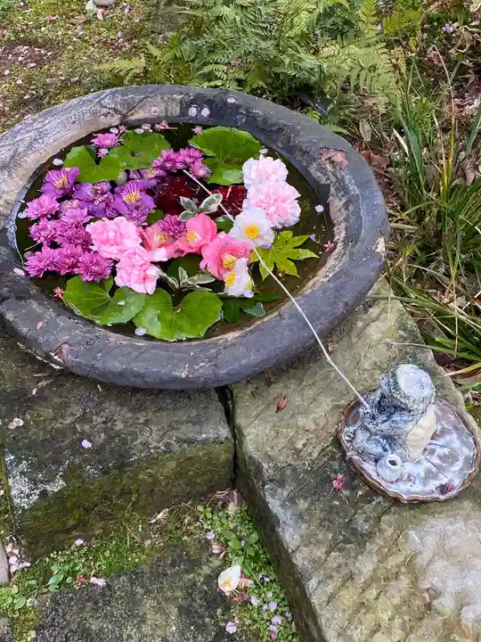 かっぱの寺 栖足寺の手水舎