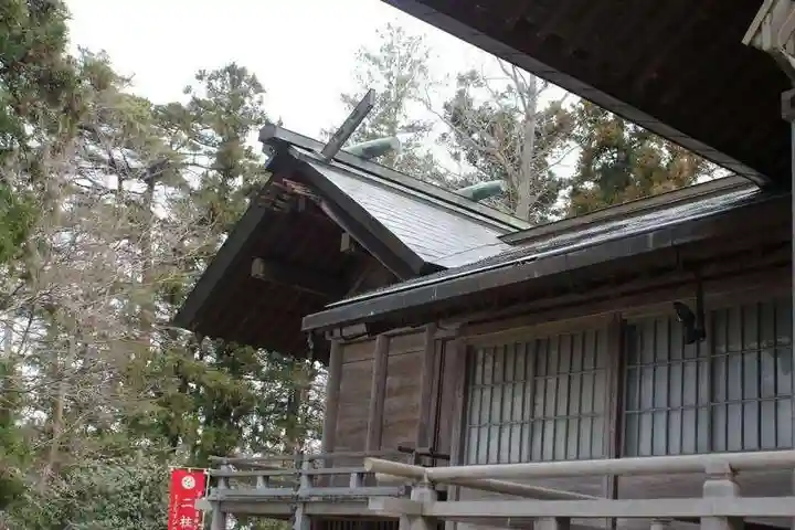二柱神社の本殿・本堂