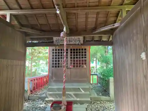 立坂神社の本殿