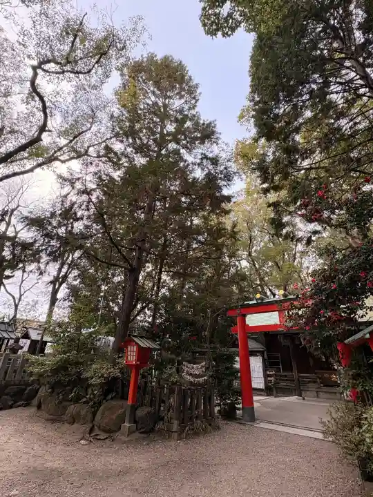 御器所八幡宮の{uncategorized: "未分類", other: "その他", undefined: "問題あり", building: "その他建物", grave: "お墓", sacred_gate: "鳥居", guardian: "狛犬", statue: "像", buddha: "仏像", history: "歴史", nature: "自然", garden: "庭園", animal: "動物", pagoda: "塔", temizu: "手水舎", mountain_gate: "山門・神門", sanctuary: "本殿・本堂", subordinate: "末社・摂社", art: "芸術", scenery: "景色", jizo: "地蔵", ema: "絵馬", goshuin: "御朱印", omikuji: "おみくじ", items: "授与品その他", amulet: "お守り", goshuincho: "御朱印帳", eats: "食事", festival: "お祭り", votive_dance: "神楽", shichigosan: "七五三参", wedding: "結婚式", experience: "体験その他", initially: "初詣", around: "周辺", anti_infection: "感染症対策"}