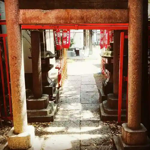 諏訪神社の鳥居