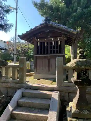 鶴岡八幡宮の周辺