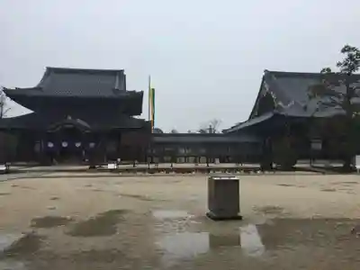 本山専修寺(三重県)