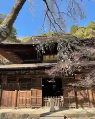 定光寺の本殿