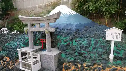 京濱伏見稲荷神社(神奈川県)