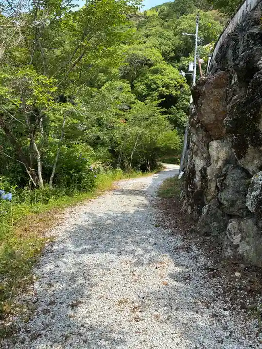 國分寺奥の院(毘沙門堂)(高知県)