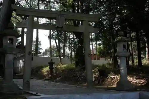 宇奈多理坐高御魂神社の鳥居