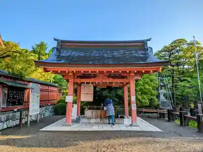 津島神社の手水舎