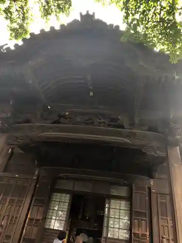 願成寺の本殿