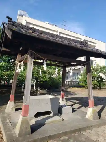 野村神社の手水舎
