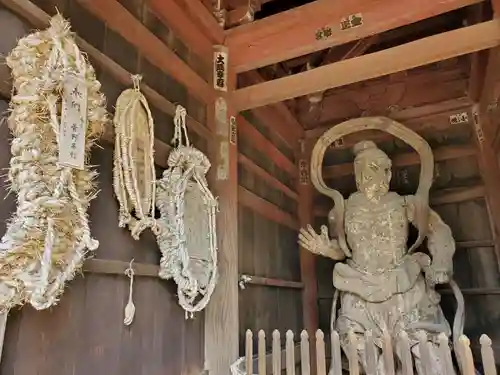 鶴林寺の像