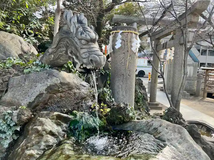 松戸神社の手水舎
