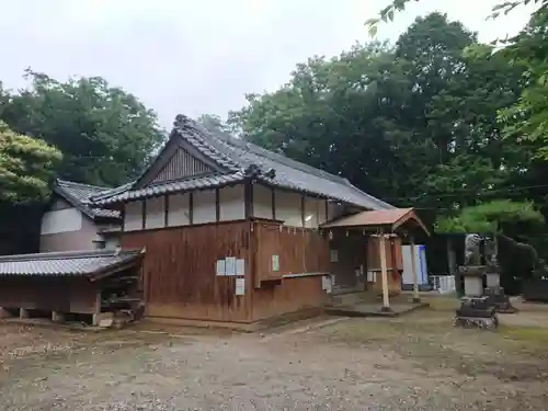 忍山神社の本殿・本堂