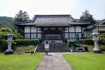 高平寺の本殿・本堂