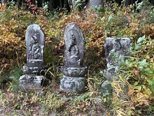 笹原神社の仏像