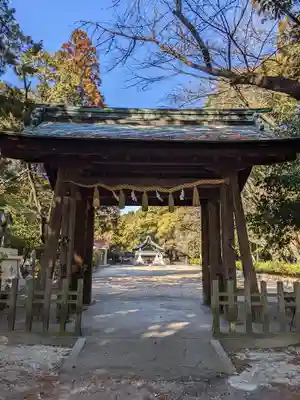 伊多波刀神社の山門・神門