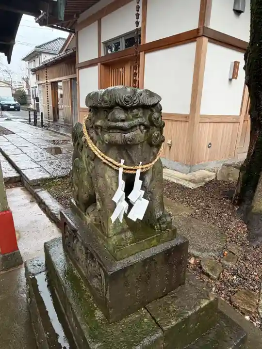 岩槻愛宕神社の{uncategorized: "未分類", other: "その他", undefined: "問題あり", building: "その他建物", grave: "お墓", sacred_gate: "鳥居", guardian: "狛犬", statue: "像", buddha: "仏像", history: "歴史", nature: "自然", garden: "庭園", animal: "動物", pagoda: "塔", temizu: "手水舎", mountain_gate: "山門・神門", sanctuary: "本殿・本堂", subordinate: "末社・摂社", art: "芸術", scenery: "景色", jizo: "地蔵", ema: "絵馬", goshuin: "御朱印", omikuji: "おみくじ", items: "授与品その他", amulet: "お守り", goshuincho: "御朱印帳", eats: "食事", festival: "お祭り", votive_dance: "神楽", shichigosan: "七五三参", wedding: "結婚式", experience: "体験その他", initially: "初詣", around: "周辺", anti_infection: "感染症対策"}