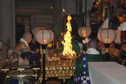 眞久寺の本殿