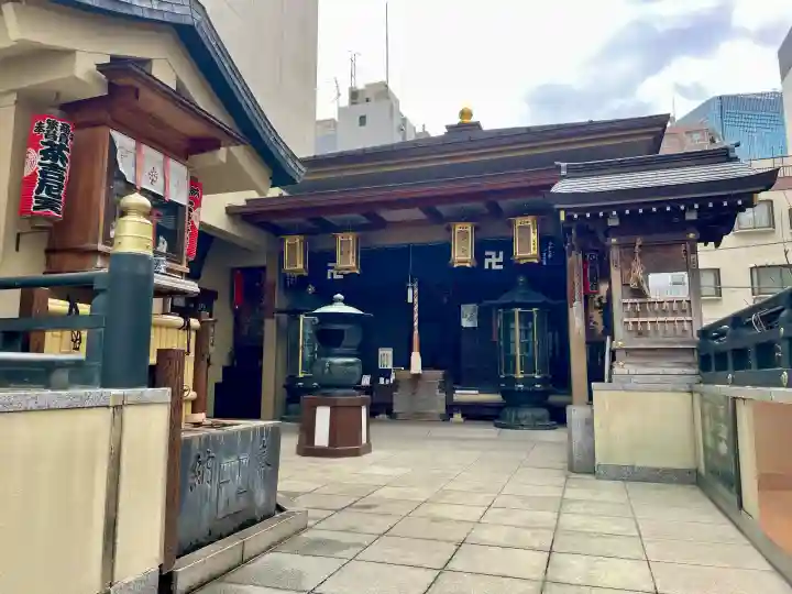 大観音寺の{uncategorized: "未分類", other: "その他", undefined: "問題あり", building: "その他建物", grave: "お墓", sacred_gate: "鳥居", guardian: "狛犬", statue: "像", buddha: "仏像", history: "歴史", nature: "自然", garden: "庭園", animal: "動物", pagoda: "塔", temizu: "手水舎", mountain_gate: "山門・神門", sanctuary: "本殿・本堂", subordinate: "末社・摂社", art: "芸術", scenery: "景色", jizo: "地蔵", ema: "絵馬", goshuin: "御朱印", omikuji: "おみくじ", items: "授与品その他", amulet: "お守り", goshuincho: "御朱印帳", eats: "食事", festival: "お祭り", votive_dance: "神楽", shichigosan: "七五三参", wedding: "結婚式", experience: "体験その他", initially: "初詣", around: "周辺", anti_infection: "感染症対策"}