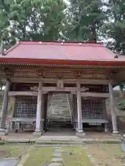 八幡神社の山門