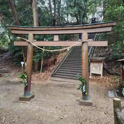 高天神社の鳥居