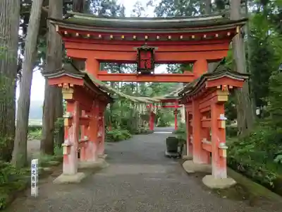 毘沙門堂の山門・神門