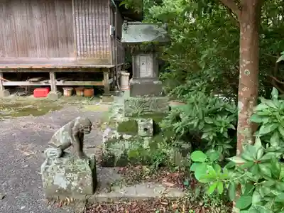 金氣神社の狛犬