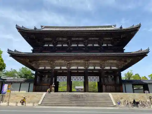 仁和寺の山門