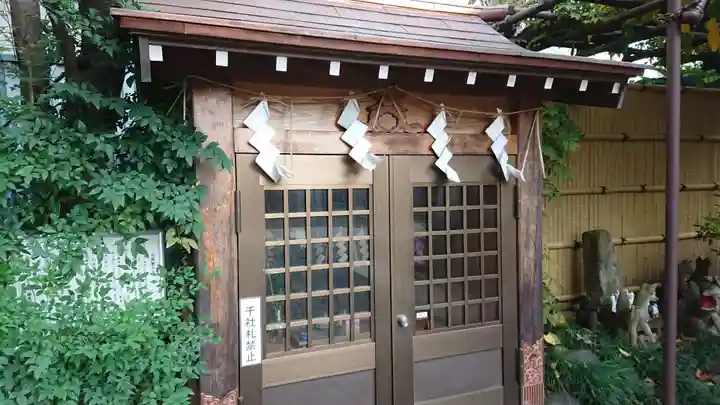 猿江神社の末社・摂社