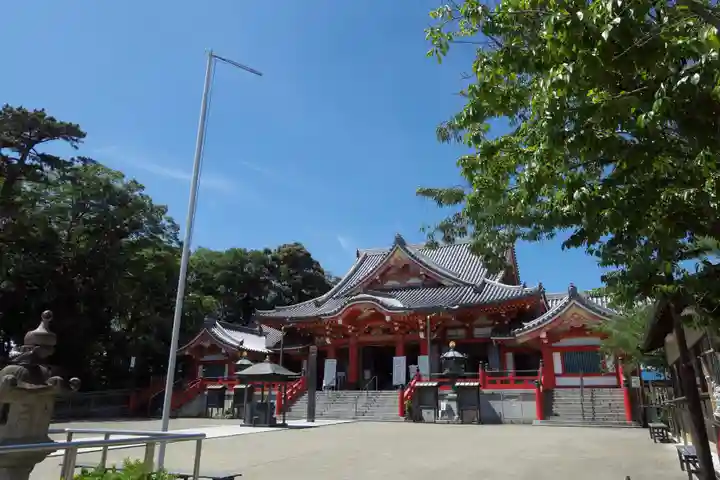 甚目寺の本殿・本堂