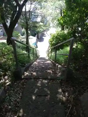 皆原金毘羅神社の{uncategorized: "未分類", other: "その他", undefined: "問題あり", building: "その他建物", grave: "お墓", sacred_gate: "鳥居", guardian: "狛犬", statue: "像", buddha: "仏像", history: "歴史", nature: "自然", garden: "庭園", animal: "動物", pagoda: "塔", temizu: "手水舎", mountain_gate: "山門・神門", sanctuary: "本殿・本堂", subordinate: "末社・摂社", art: "芸術", scenery: "景色", jizo: "地蔵", ema: "絵馬", goshuin: "御朱印", omikuji: "おみくじ", items: "授与品その他", amulet: "お守り", goshuincho: "御朱印帳", eats: "食事", festival: "お祭り", votive_dance: "神楽", shichigosan: "七五三参", wedding: "結婚式", experience: "体験その他", initially: "初詣", around: "周辺", anti_infection: "感染症対策"}