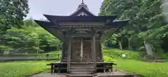 子安大明神の本殿