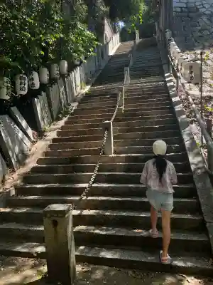 須佐神社・大祖大神社の{uncategorized: "未分類", other: "その他", undefined: "問題あり", building: "その他建物", grave: "お墓", sacred_gate: "鳥居", guardian: "狛犬", statue: "像", buddha: "仏像", history: "歴史", nature: "自然", garden: "庭園", animal: "動物", pagoda: "塔", temizu: "手水舎", mountain_gate: "山門・神門", sanctuary: "本殿・本堂", subordinate: "末社・摂社", art: "芸術", scenery: "景色", jizo: "地蔵", ema: "絵馬", goshuin: "御朱印", omikuji: "おみくじ", items: "授与品その他", amulet: "お守り", goshuincho: "御朱印帳", eats: "食事", festival: "お祭り", votive_dance: "神楽", shichigosan: "七五三参", wedding: "結婚式", experience: "体験その他", initially: "初詣", around: "周辺", anti_infection: "感染症対策"}