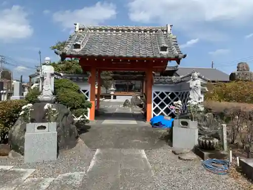 玉林寺の山門