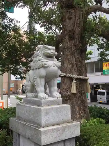 城岡神社の狛犬