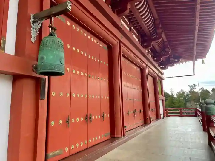 成田山平和大塔の{uncategorized: "未分類", other: "その他", undefined: "問題あり", building: "その他建物", grave: "お墓", sacred_gate: "鳥居", guardian: "狛犬", statue: "像", buddha: "仏像", history: "歴史", nature: "自然", garden: "庭園", animal: "動物", pagoda: "塔", temizu: "手水舎", mountain_gate: "山門・神門", sanctuary: "本殿・本堂", subordinate: "末社・摂社", art: "芸術", scenery: "景色", jizo: "地蔵", ema: "絵馬", goshuin: "御朱印", omikuji: "おみくじ", items: "授与品その他", amulet: "お守り", goshuincho: "御朱印帳", eats: "食事", festival: "お祭り", votive_dance: "神楽", shichigosan: "七五三参", wedding: "結婚式", experience: "体験その他", initially: "初詣", around: "周辺", anti_infection: "感染症対策"}