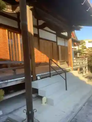 長全寺の本殿・本堂