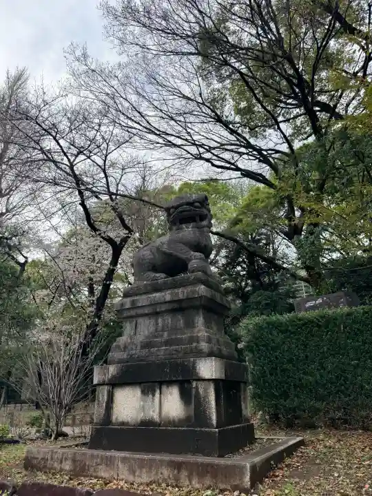 靖國神社の{uncategorized: "未分類", other: "その他", undefined: "問題あり", building: "その他建物", grave: "お墓", sacred_gate: "鳥居", guardian: "狛犬", statue: "像", buddha: "仏像", history: "歴史", nature: "自然", garden: "庭園", animal: "動物", pagoda: "塔", temizu: "手水舎", mountain_gate: "山門・神門", sanctuary: "本殿・本堂", subordinate: "末社・摂社", art: "芸術", scenery: "景色", jizo: "地蔵", ema: "絵馬", goshuin: "御朱印", omikuji: "おみくじ", items: "授与品その他", amulet: "お守り", goshuincho: "御朱印帳", eats: "食事", festival: "お祭り", votive_dance: "神楽", shichigosan: "七五三参", wedding: "結婚式", experience: "体験その他", initially: "初詣", around: "周辺", anti_infection: "感染症対策"}